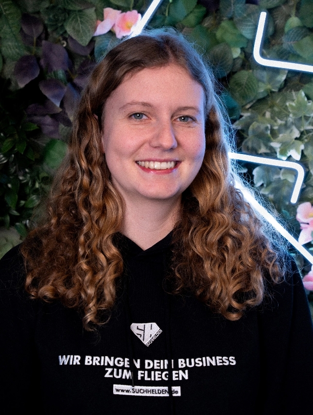 Teamporträt von Viktoria Becker, Suchhelden-Mitarbeiterin